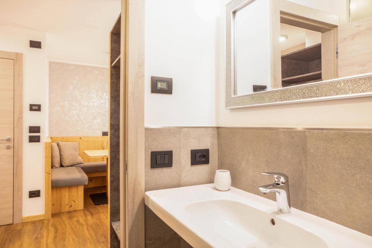 كامبيتيلو دي فاسا Chalet Osmar Suite 2 المظهر الخارجي الصورة